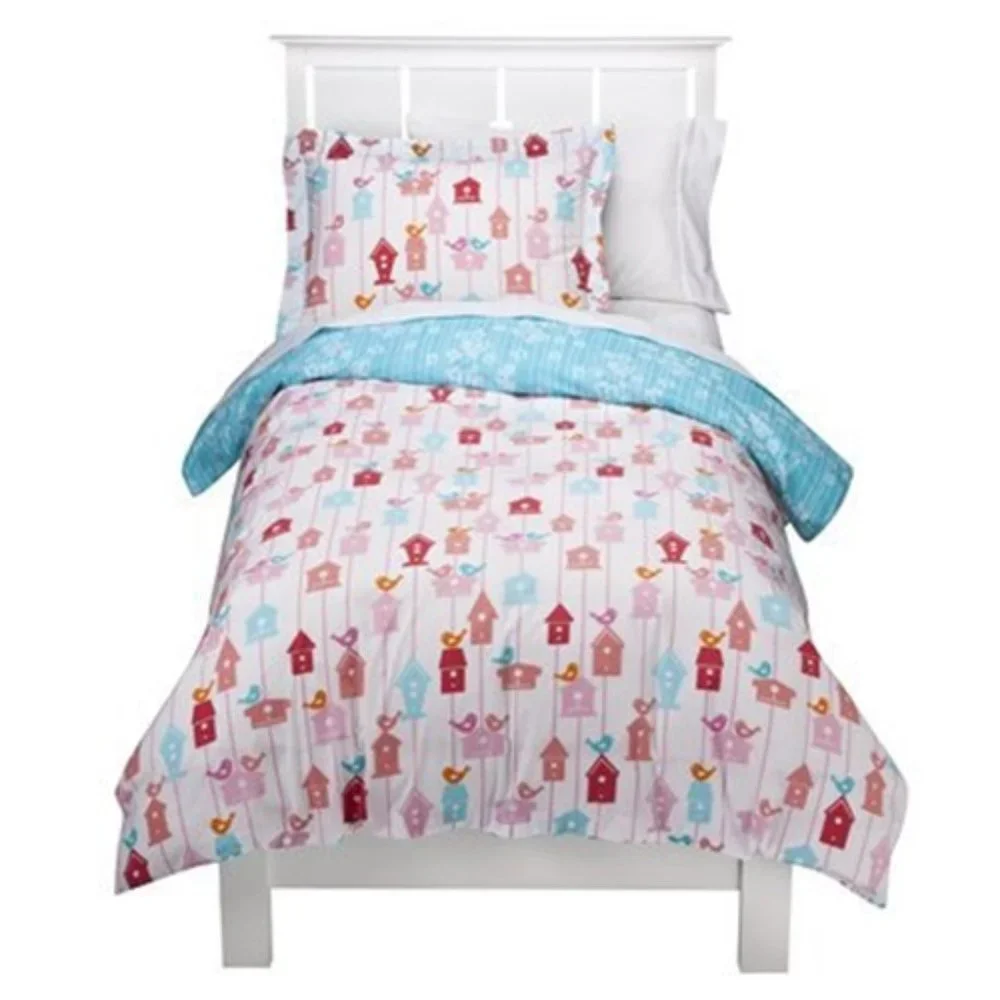 Circo Twin Duvet Cover Standard Pillow Sham Set